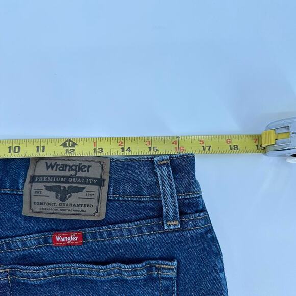 Y2K Wrangler Jean Shorts Jorts men’s size 33 x 9 Dark wash baggy - Picture 5 of 6